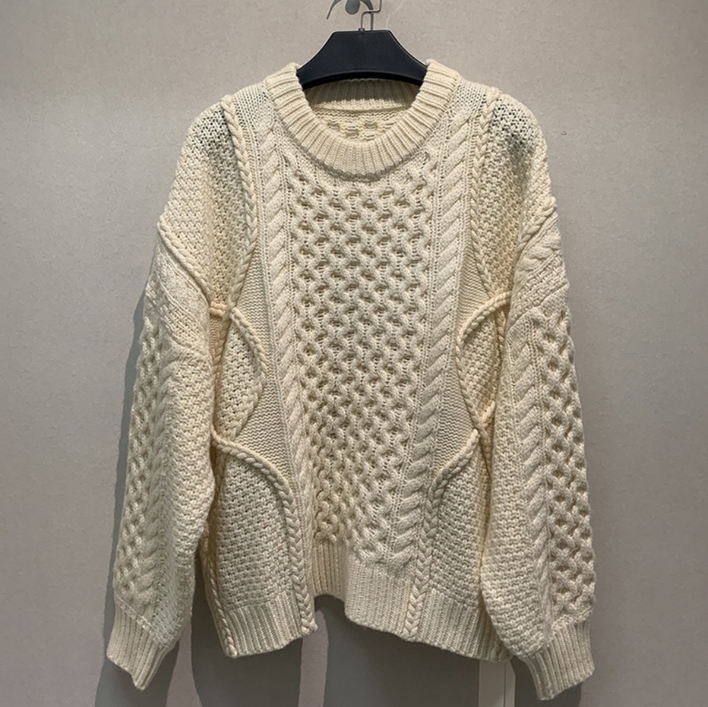 CABLE KNIT TOP COZY PULLOVER